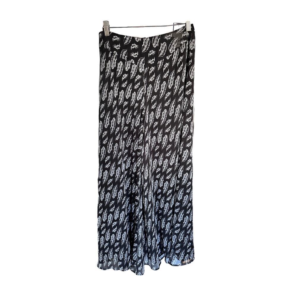 Aryn K. Palazzo Black & White Falling Feathers Pant, Women's size small